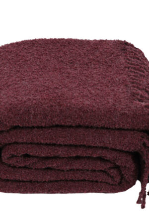 Tumepunane boucle pleed